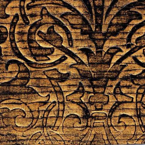 Crackle gesso scroll
